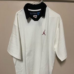 BRAND NEW NIKE AIR JORDAN POLO SHIRT WHITE/OBSIDIAN-BLUE SIZE MEDIUM MENS
